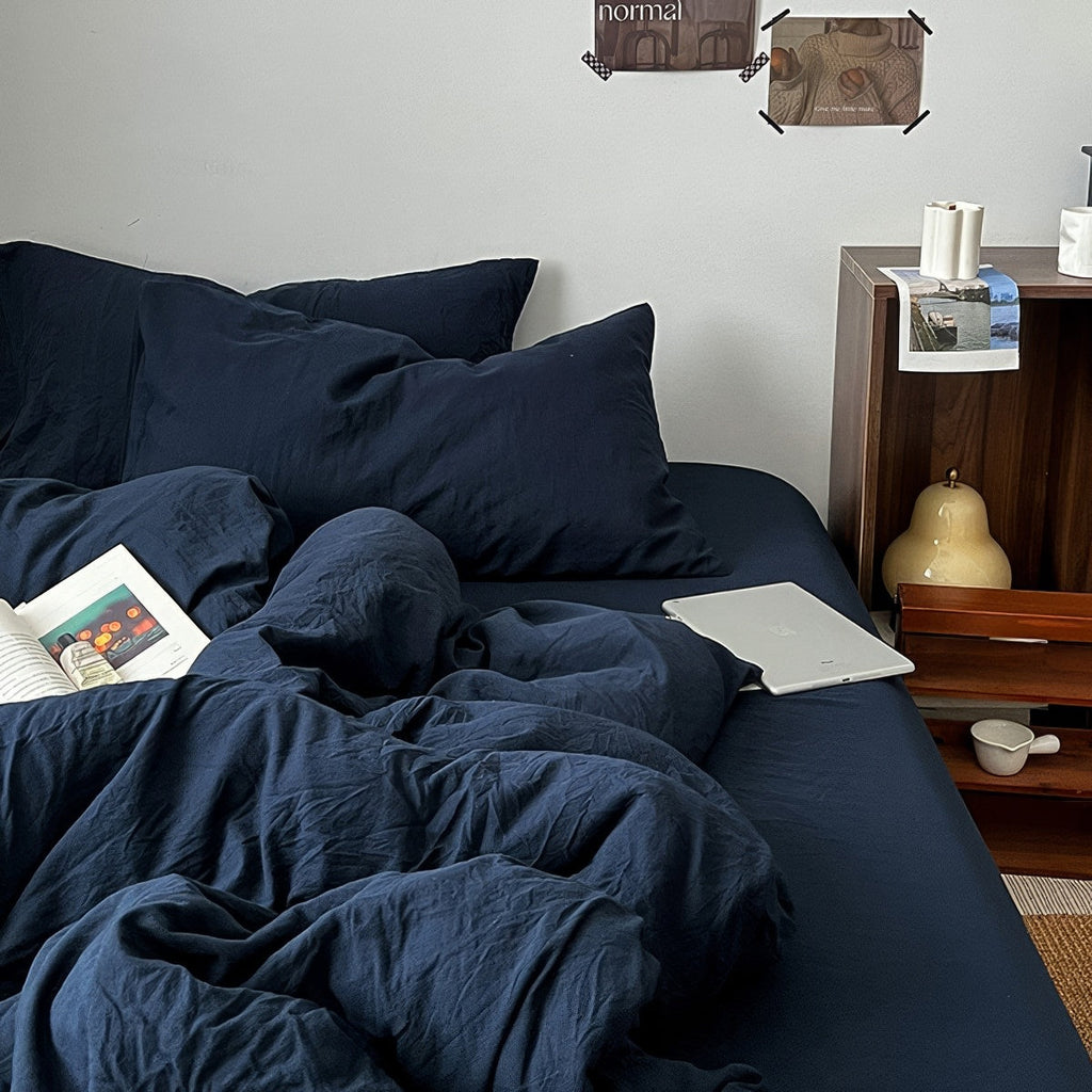 Deep Blue Ocean Minimalist Bedding Set
